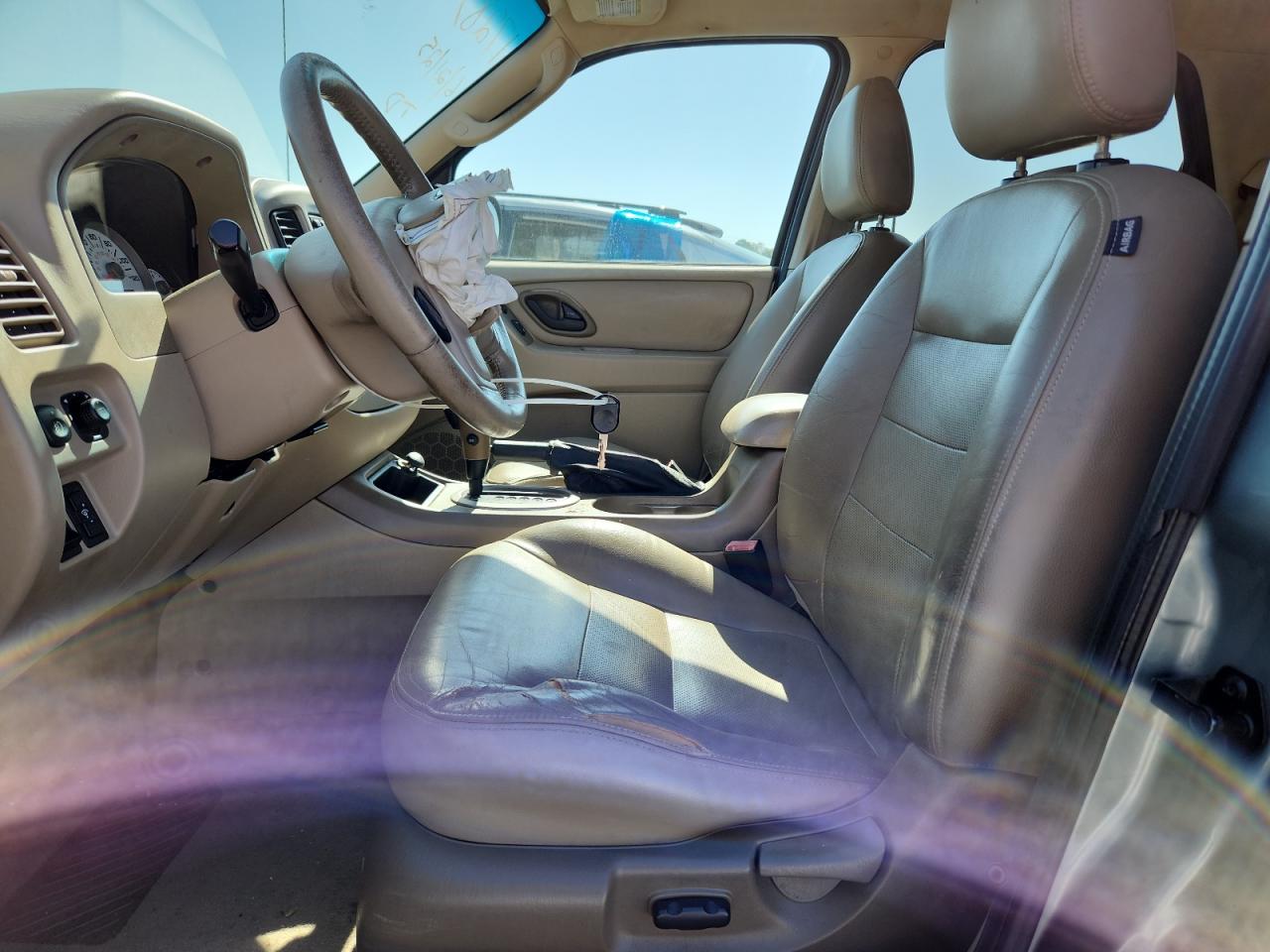 2006 Ford Escape Limited VIN: 1FMCU04126KC15487 Lot: 64687035
