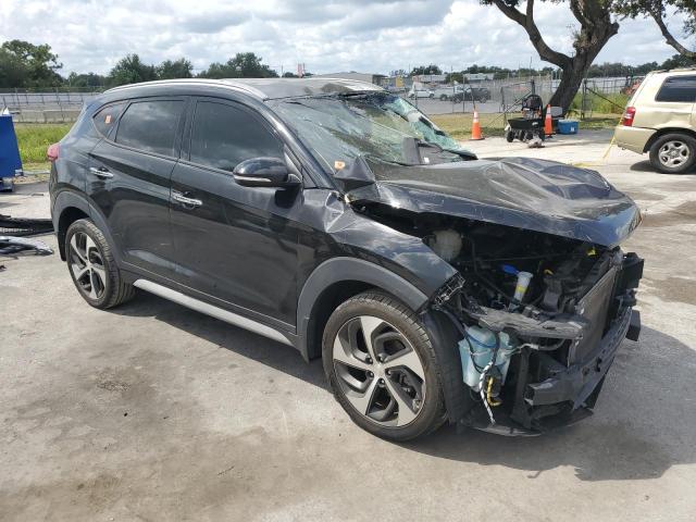  HYUNDAI TUCSON 2018 Czarny