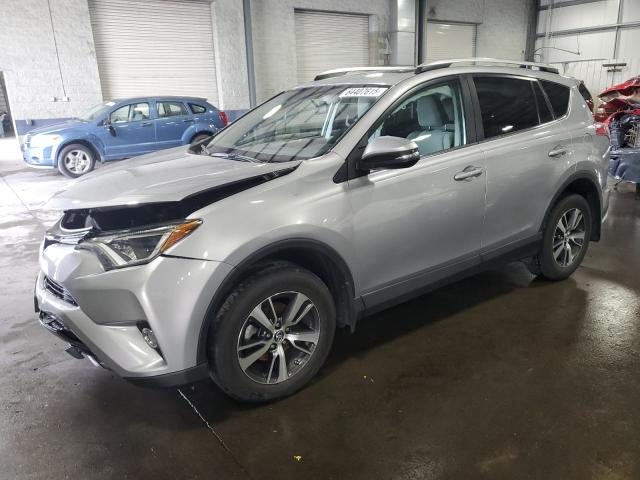 TOYOTA RAV4 2016 Серебристый