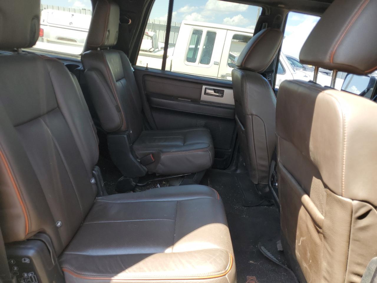 2016 Ford Expedition Xlt VIN: 1FMJU1JT7GEF12693 Lot: 64899815