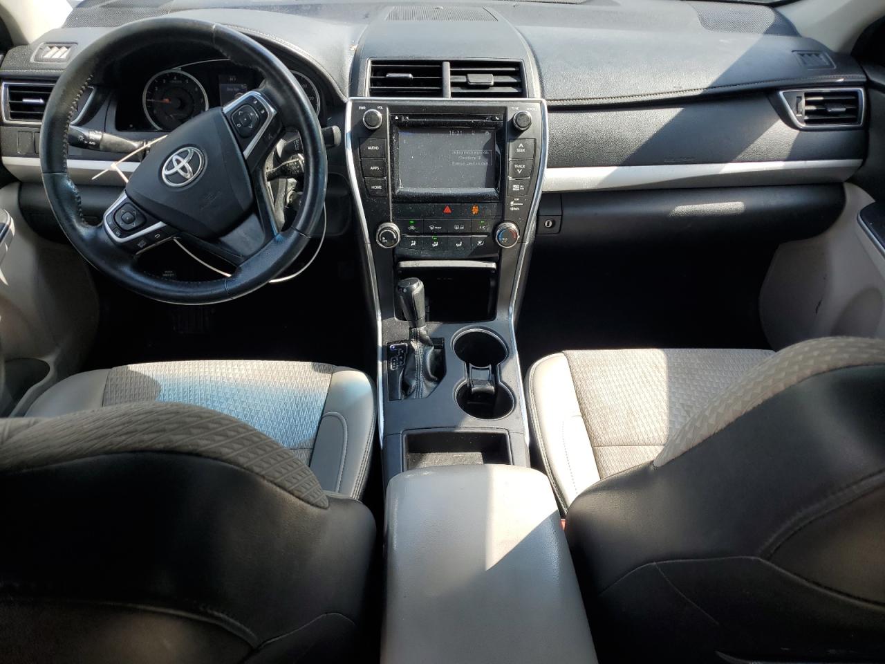 2015 Toyota Camry Le VIN: 4T1BF1FK4FU023381 Lot: 62889305
