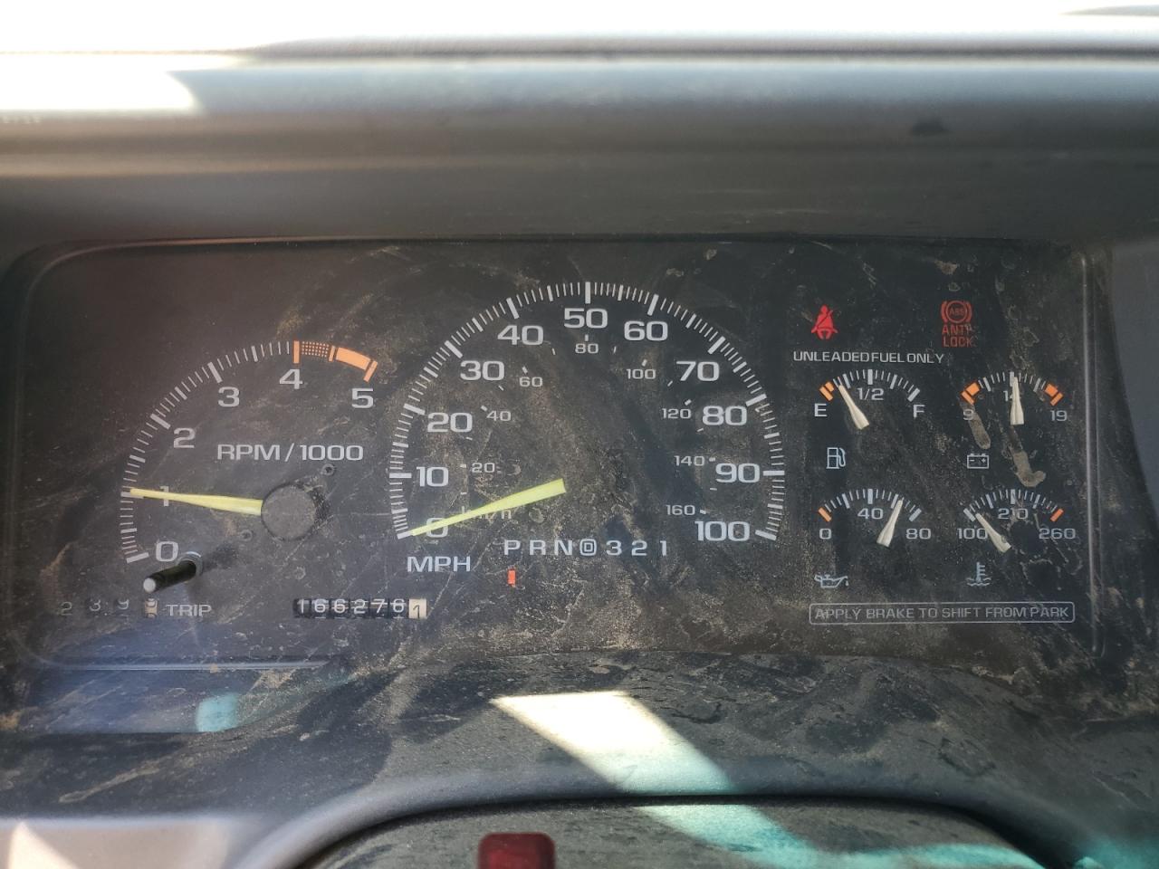 1995 Chevrolet Gmt-400 K1500 VIN: 2GCEK19K4S1131868 Lot: 63327345