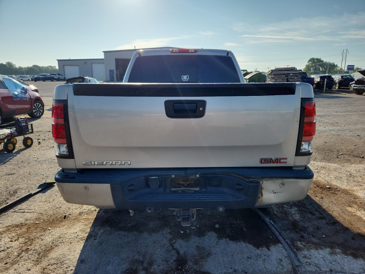 2008 GMC New Sierra K1500 Denali VIN: 2GTEK638981145767 Lot: 64608075