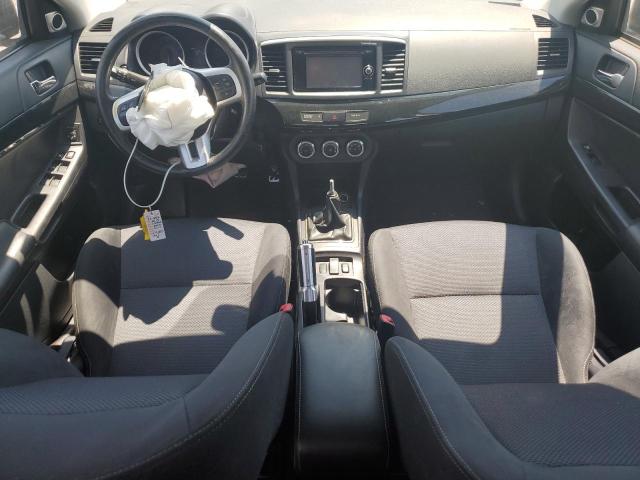 Sedans MITSUBISHI EVO 2015 Srebrny