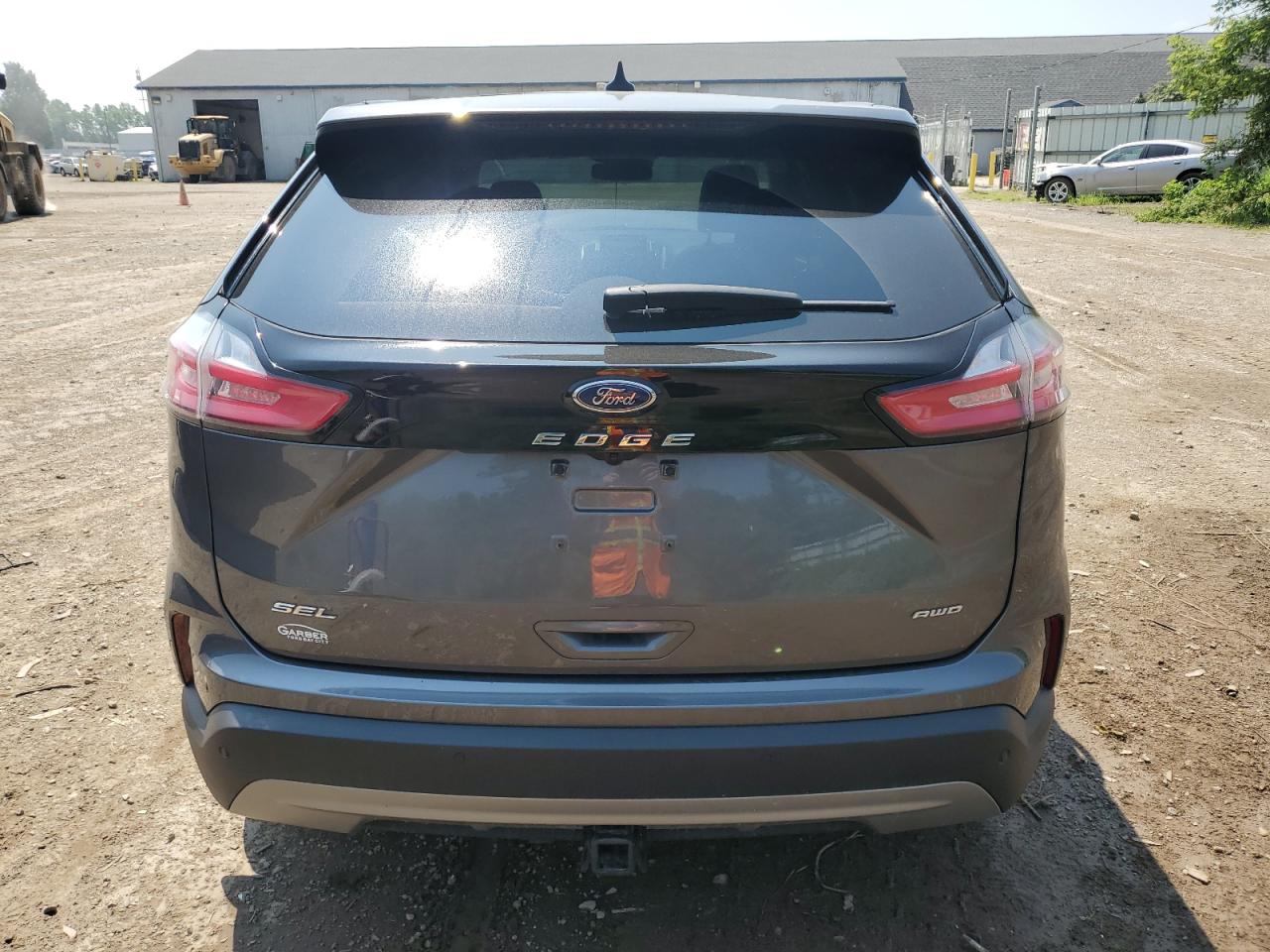 2021 Ford Edge Sel VIN: 2FMPK4J93MBA35757 Lot: 64755375