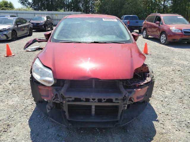  FORD FOCUS 2014 Красный