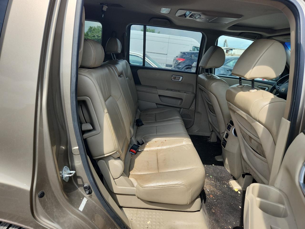 2011 Honda Pilot Exl VIN: 5FNYF4H64BB030950 Lot: 62829785