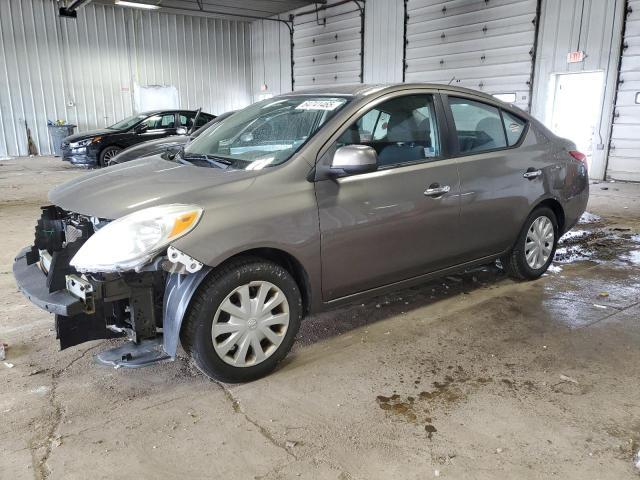  NISSAN VERSA 2012 Szary