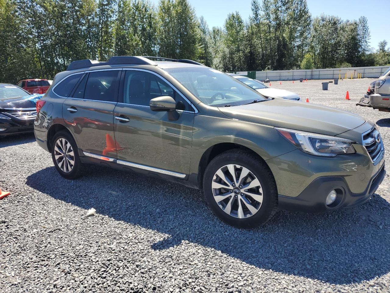 2018 Subaru Outback Touring VIN: 4S4BSATC1J3332359 Lot: 65064775
