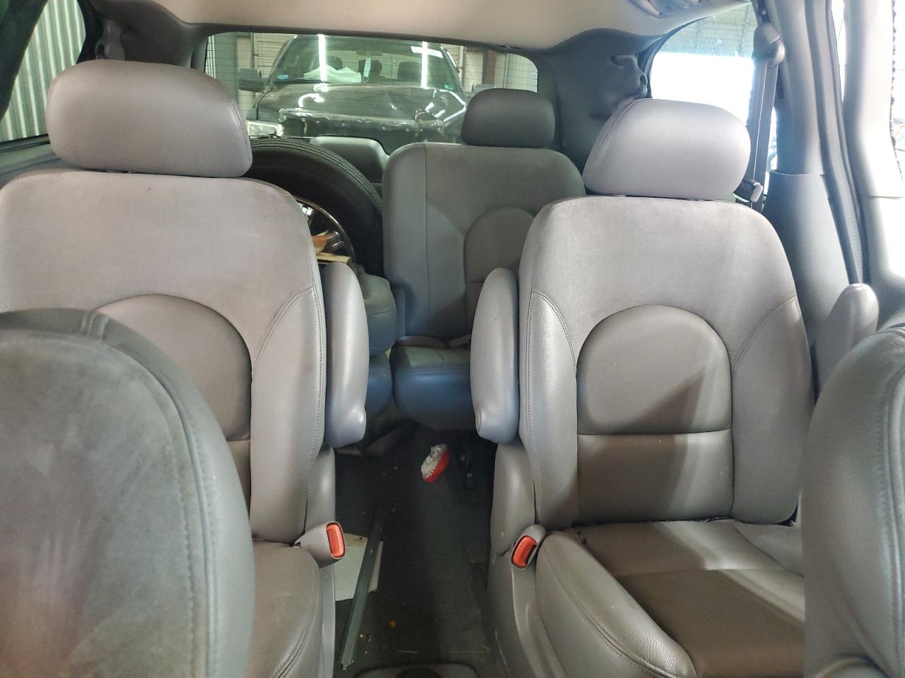 2004 Chrysler Town & Country Limited VIN: 2C8GP64L04R522459 Lot: 63367465