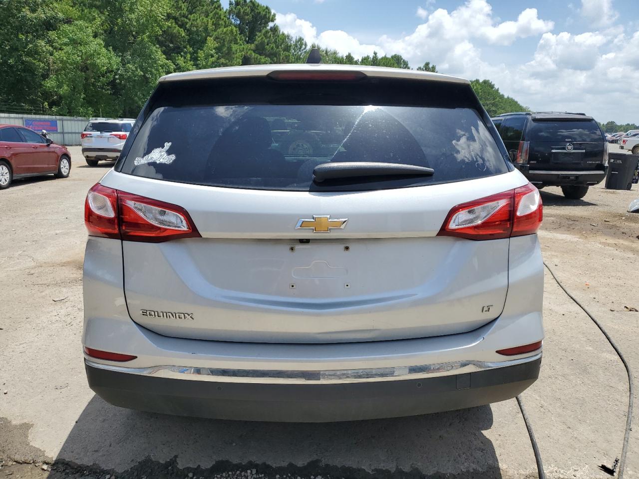 2018 Chevrolet Equinox Lt VIN: 2GNAXJEV6J6122064 Lot: 64793005