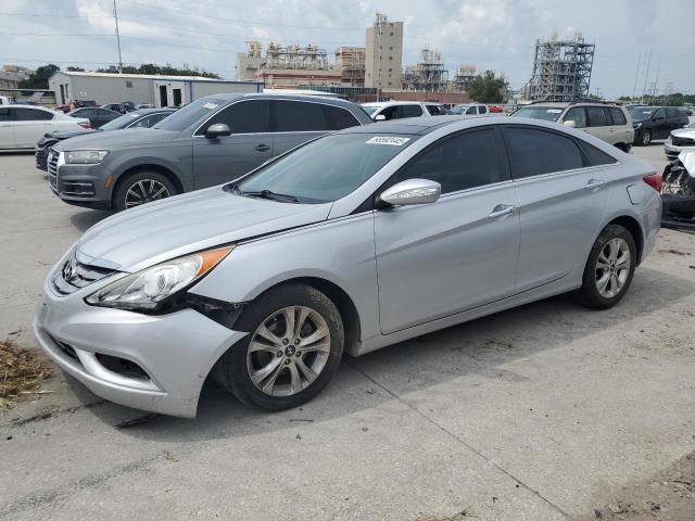 Sedans HYUNDAI SONATA 2012 Srebrny