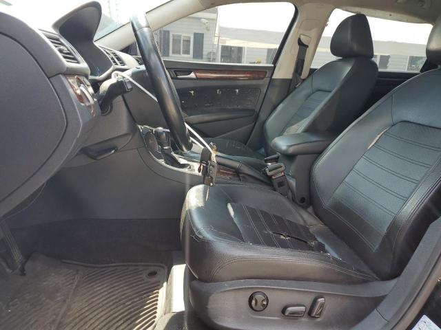  VOLKSWAGEN PASSAT 2012 Black