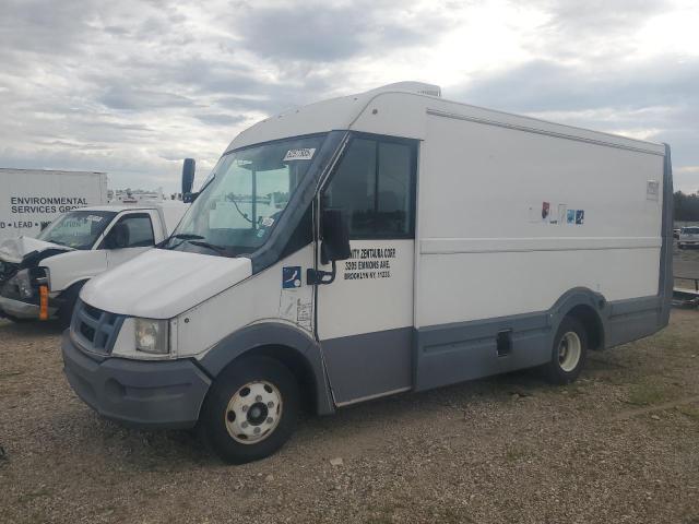 2014 ISUZU NPR    à vendre chez Copart NY - LONG ISLAND
