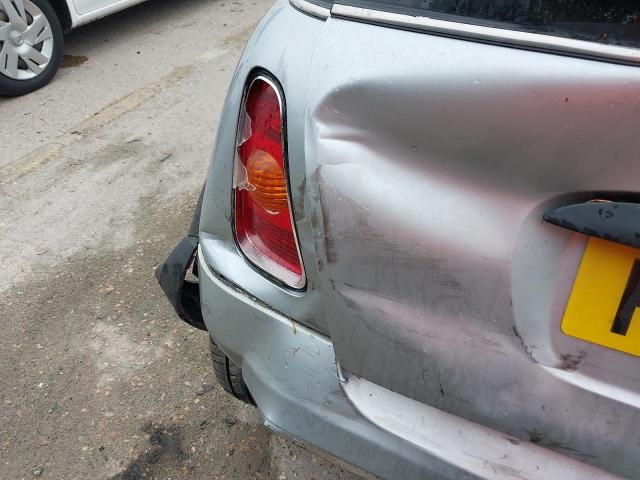 2003 MINI MINI ONE