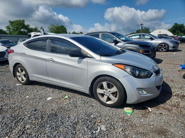  HYUNDAI ELANTRA 2013 Srebrny