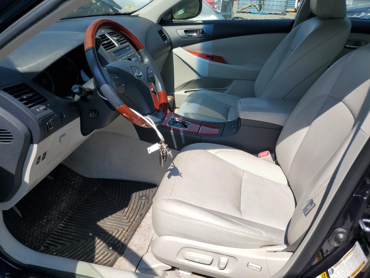 2007 Lexus Es 350 VIN: JTHBJ46G772076104 Lot: 63632415