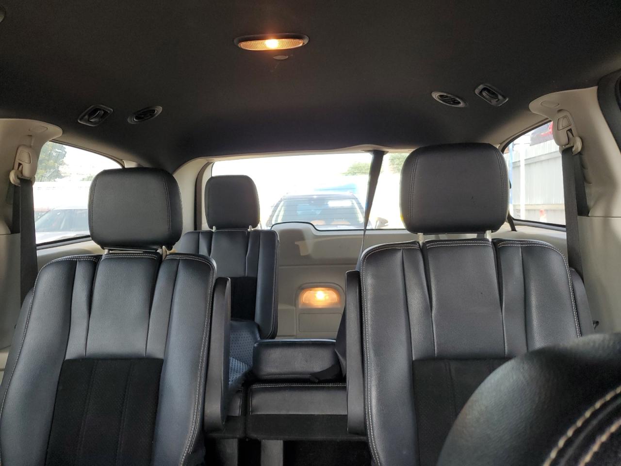 2017 Dodge Grand Caravan Sxt VIN: 2C4RDGCG6HR735564 Lot: 64781545