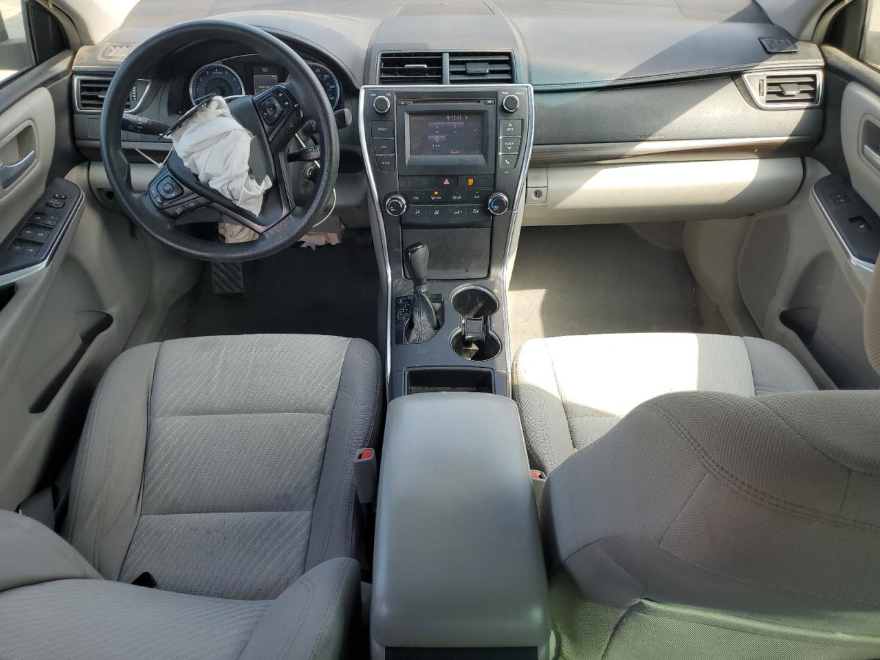 2016 Toyota Camry Le VIN: 4T4BF1FK9GR580620 Lot: 65040485