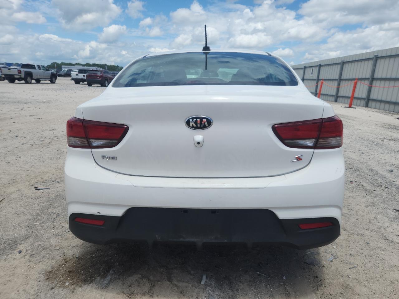 2020 Kia Rio Lx VIN: 3KPA24AD2LE256157 Lot: 63371185