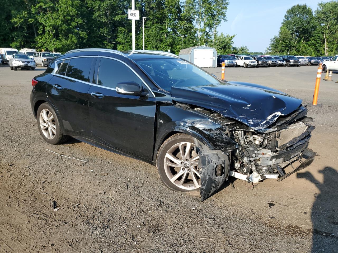 2017 Infiniti Qx30 Base VIN: SJKCH5CP5HA017746 Lot: 66571365