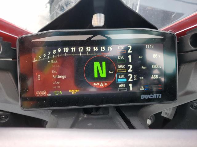 2025 DUCATI PANIGALE V4  