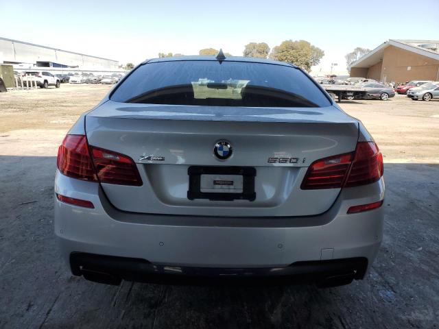 Sedans BMW 5 SERIES 2014 Srebrny