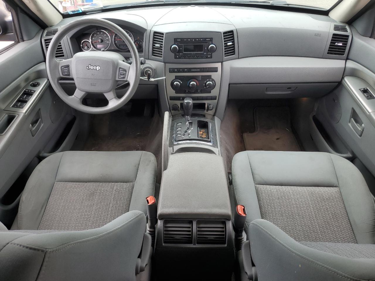 2007 Jeep Grand Cherokee Laredo VIN: 1J8GR48K87C650696 Lot: 64183655