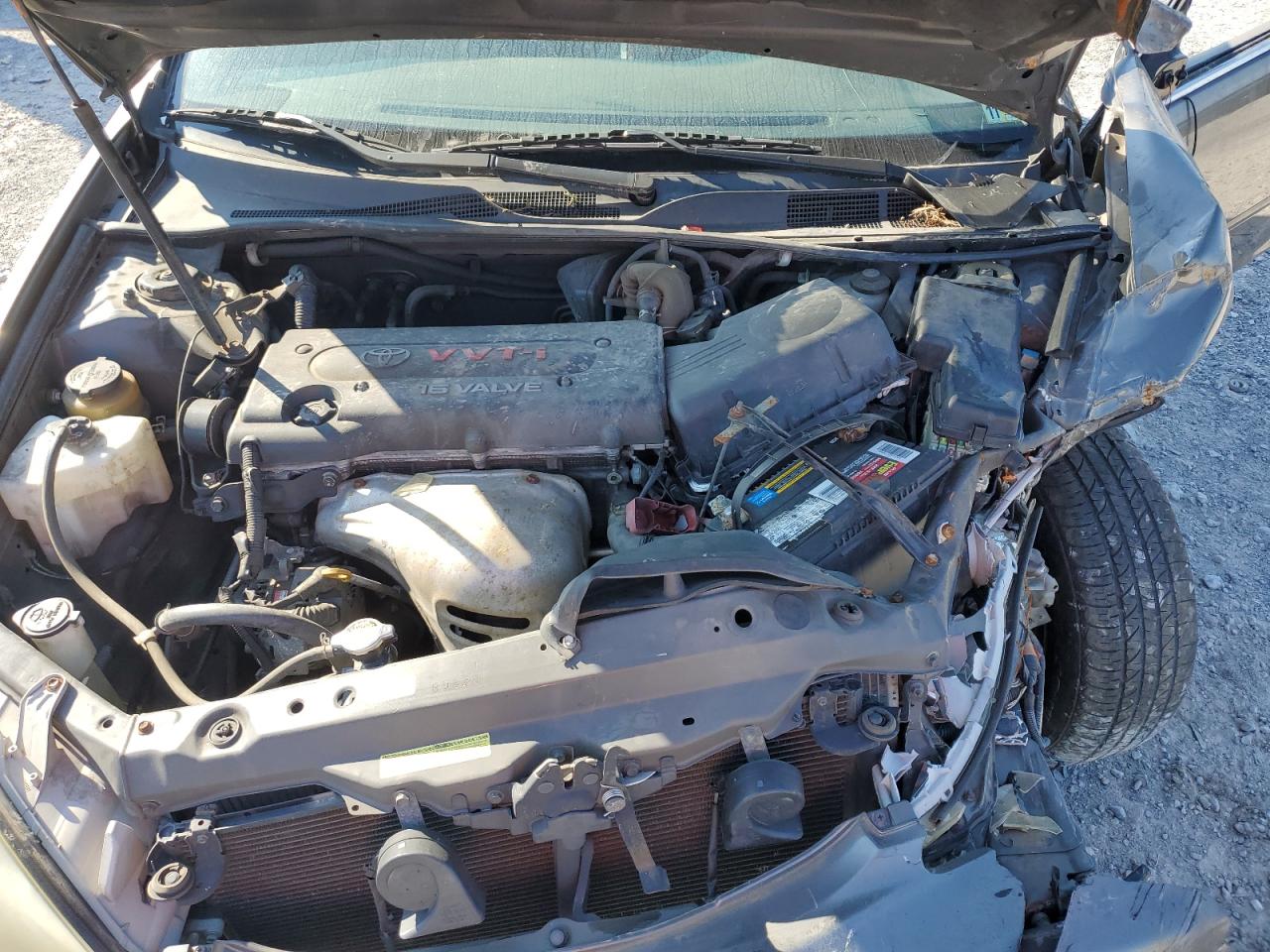 2004 Toyota Camry Le VIN: 4T1BE32K44U812034 Lot: 62150325