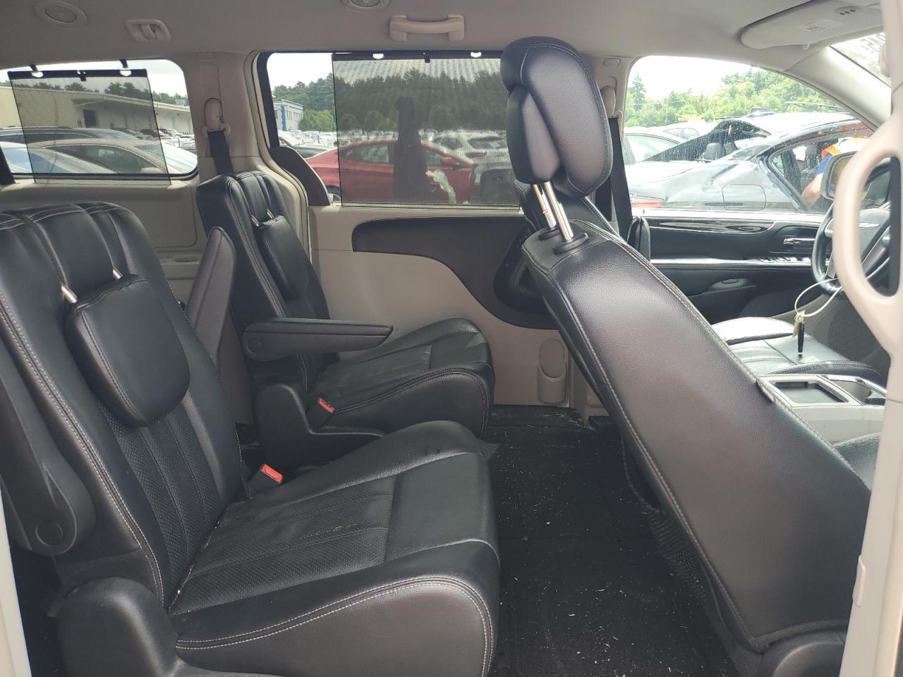 2013 Chrysler Town & Country Touring L VIN: 2C4RC1CG6DR645535 Lot: 63434245