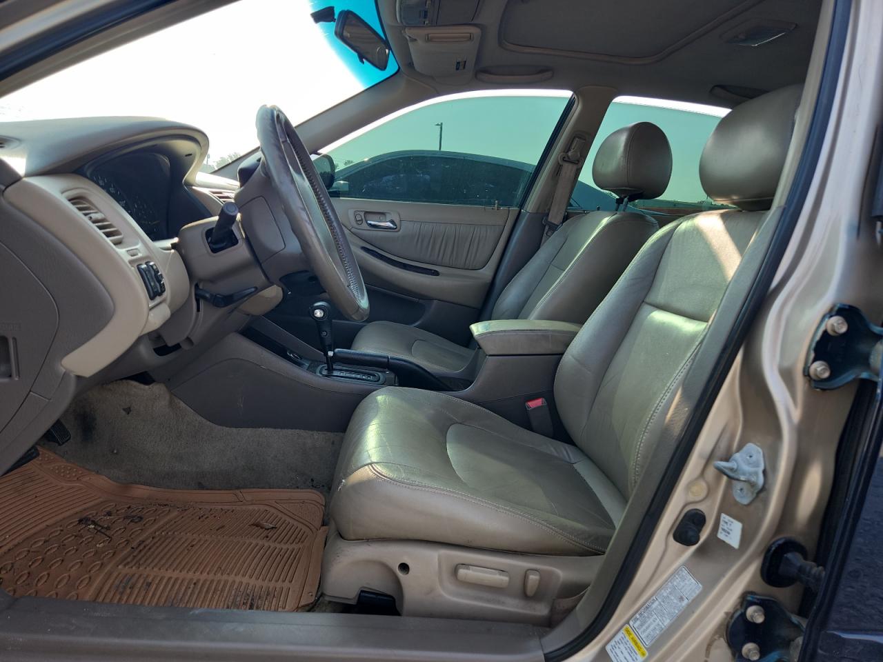 2000 Honda Accord Ex VIN: 1HGCG1653YA058614 Lot: 63989605