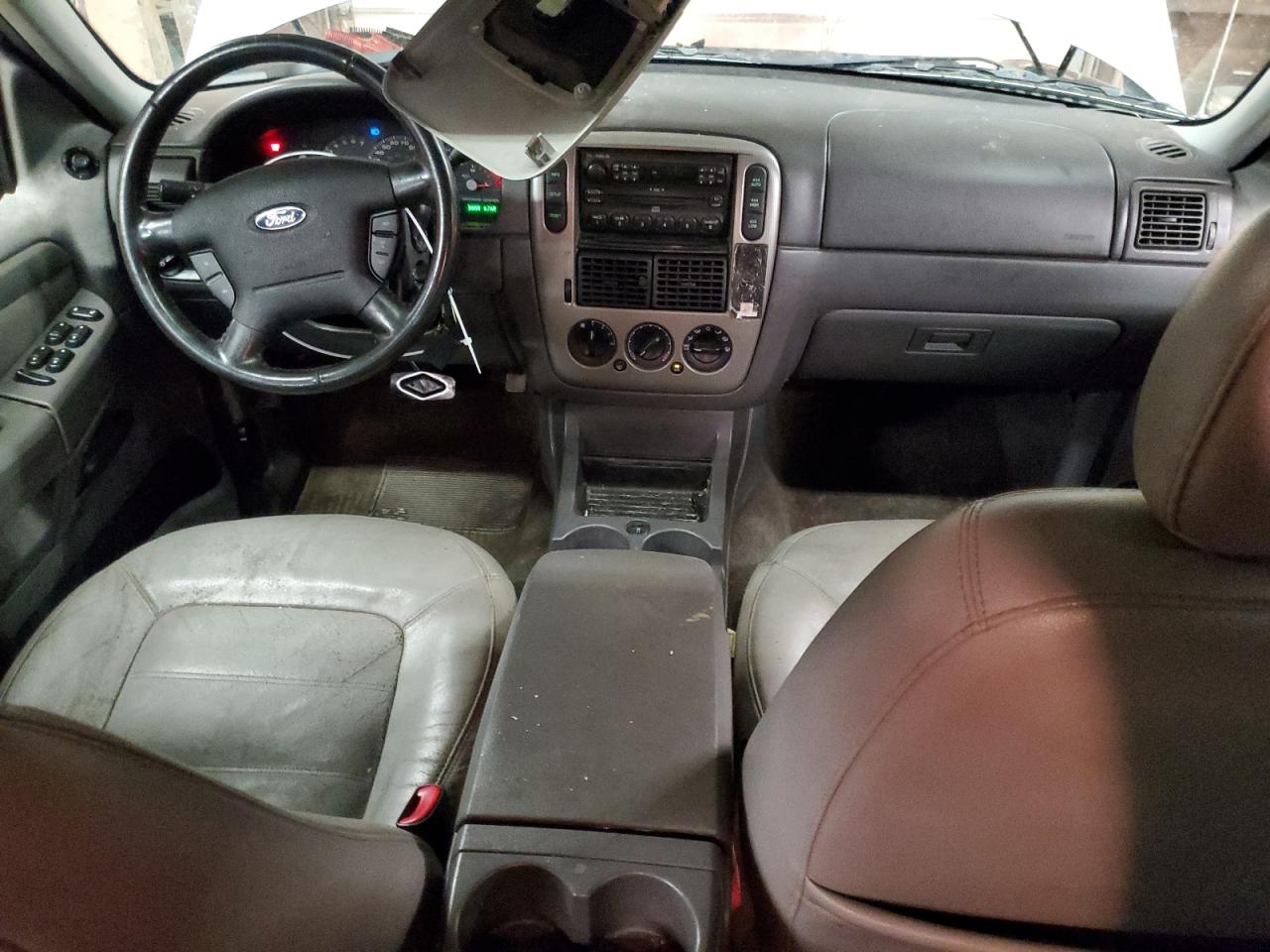 2005 Ford Explorer Xlt VIN: 1FMZU73K05ZA06915 Lot: 64457595