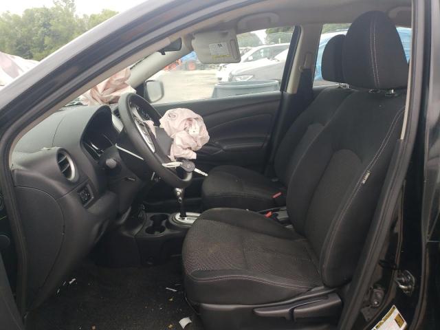  NISSAN VERSA 2018 Czarny