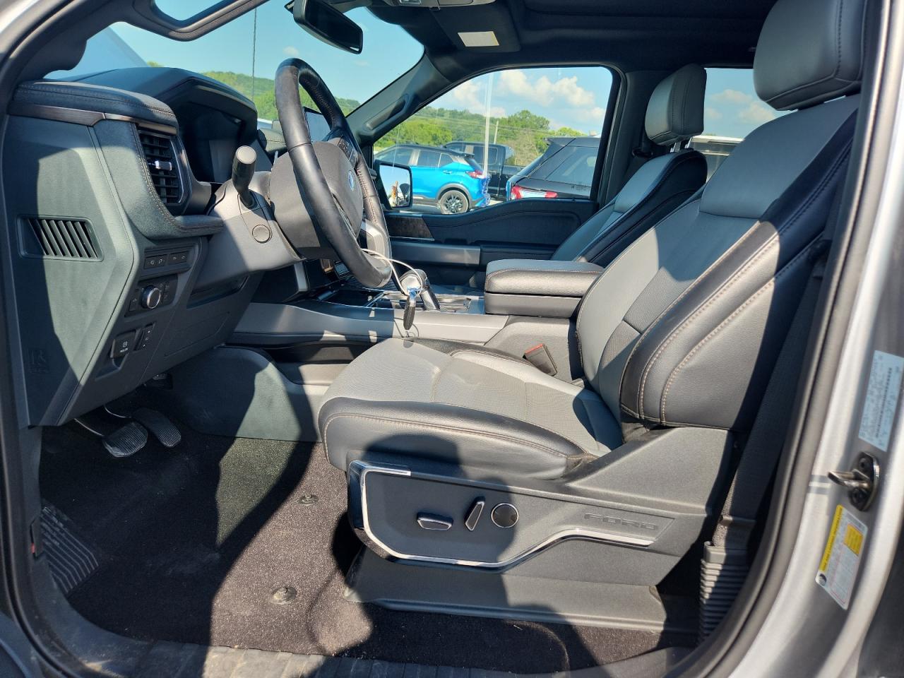 2022 Ford F150 Lightning Pro VIN: 1FT6W1EV6NWG00707 Lot: 65447685