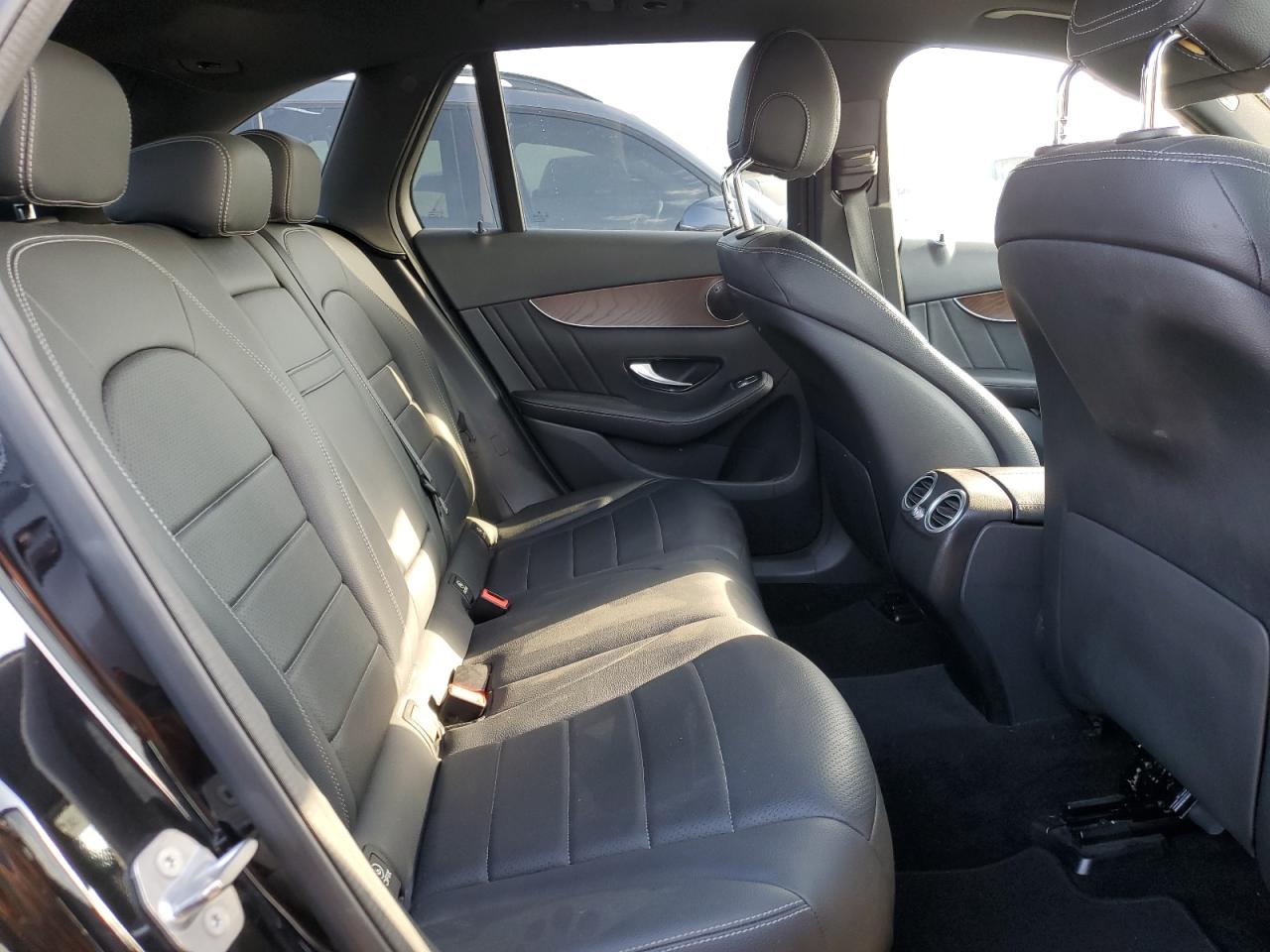 2019 Mercedes-Benz Glc 300 VIN: WDC0G4JB4KV165942 Lot: 65281185