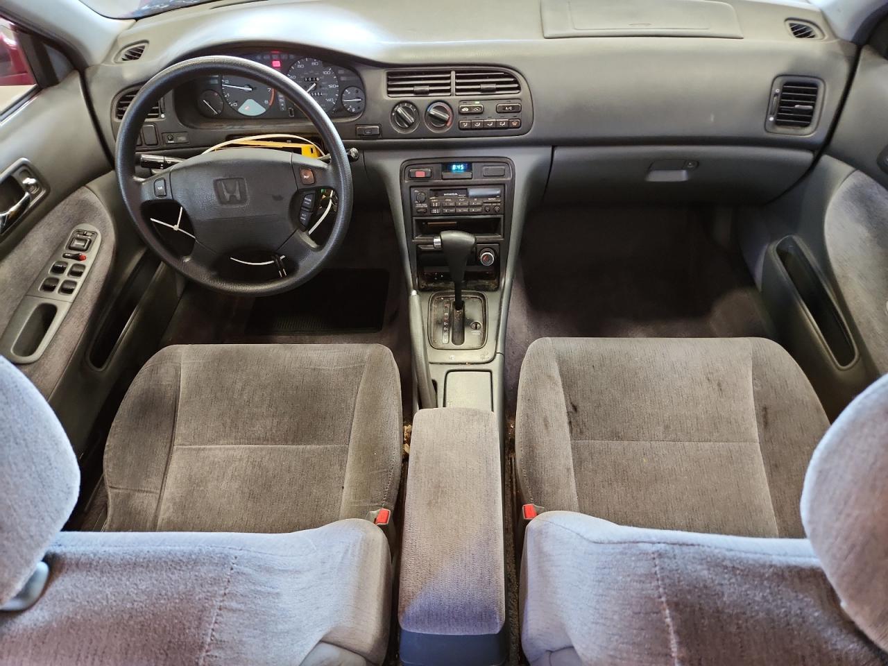 1995 Honda Accord Lx VIN: JHMCD5635SC017828 Lot: 65357855