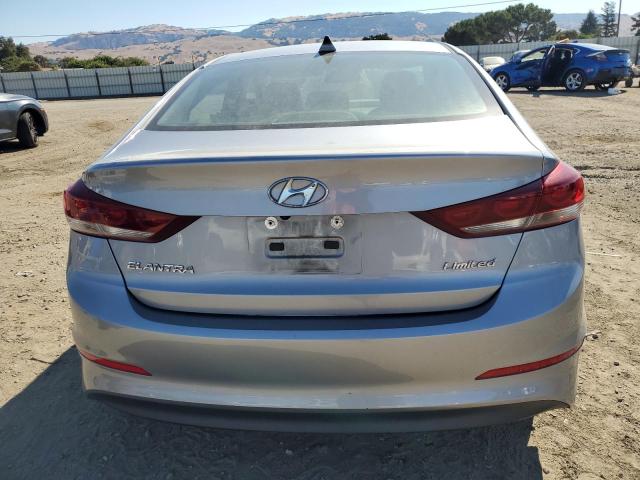  HYUNDAI ELANTRA 2017 Srebrny