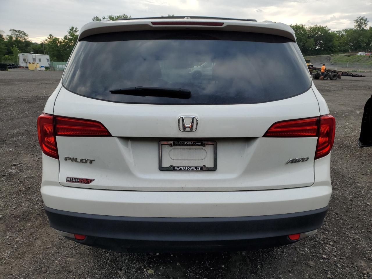 2017 Honda Pilot Ex VIN: 5FNYF6H34HB017142 Lot: 64931915