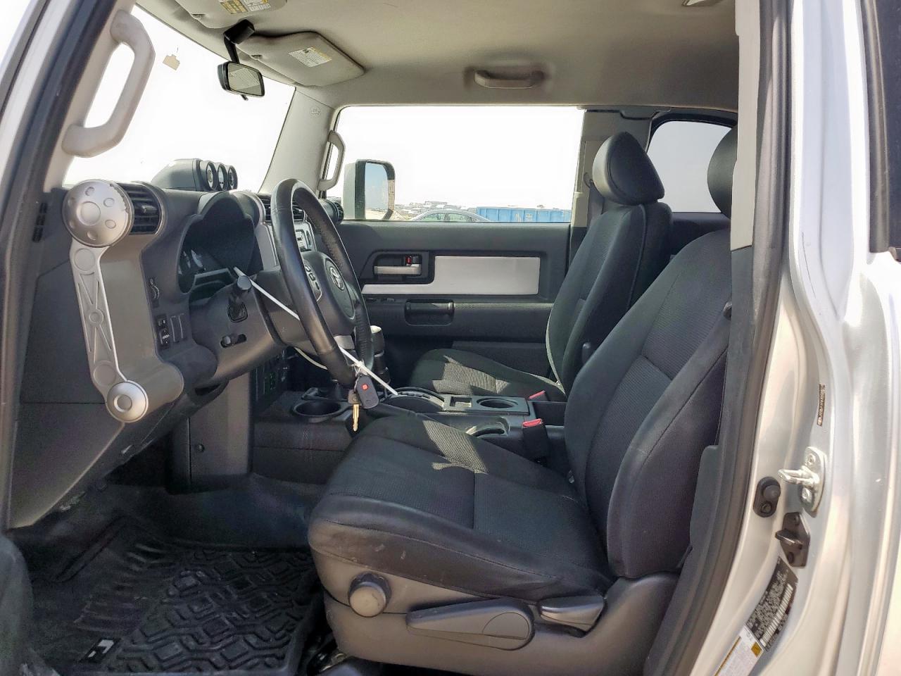 2007 Toyota Fj Cruiser VIN: JTEBU11FX70028514 Lot: 62669705