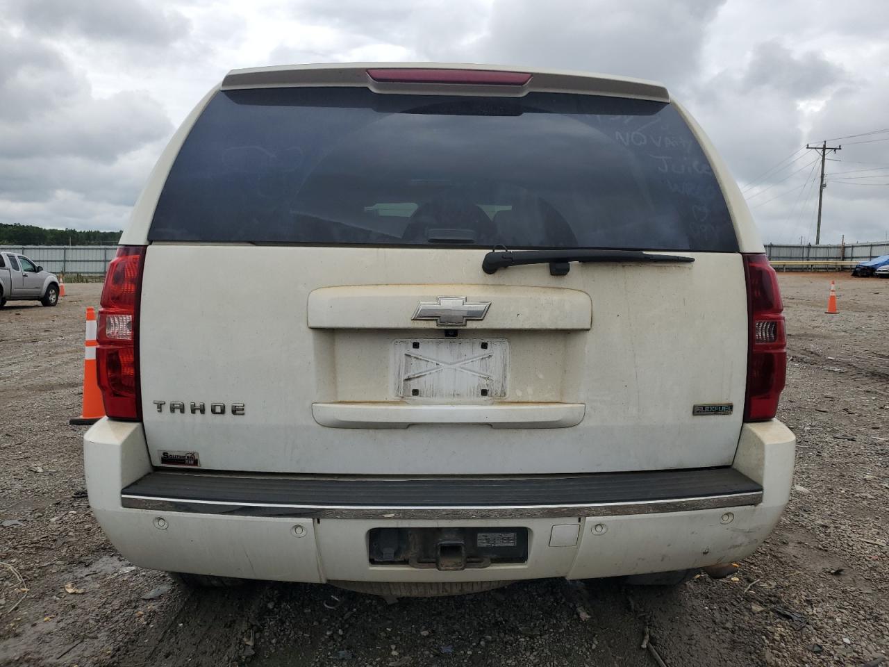 2011 Chevrolet Tahoe K1500 Ltz VIN: 1GNSKCE05BR178988 Lot: 63412375