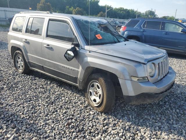  JEEP PATRIOT 2015 Srebrny