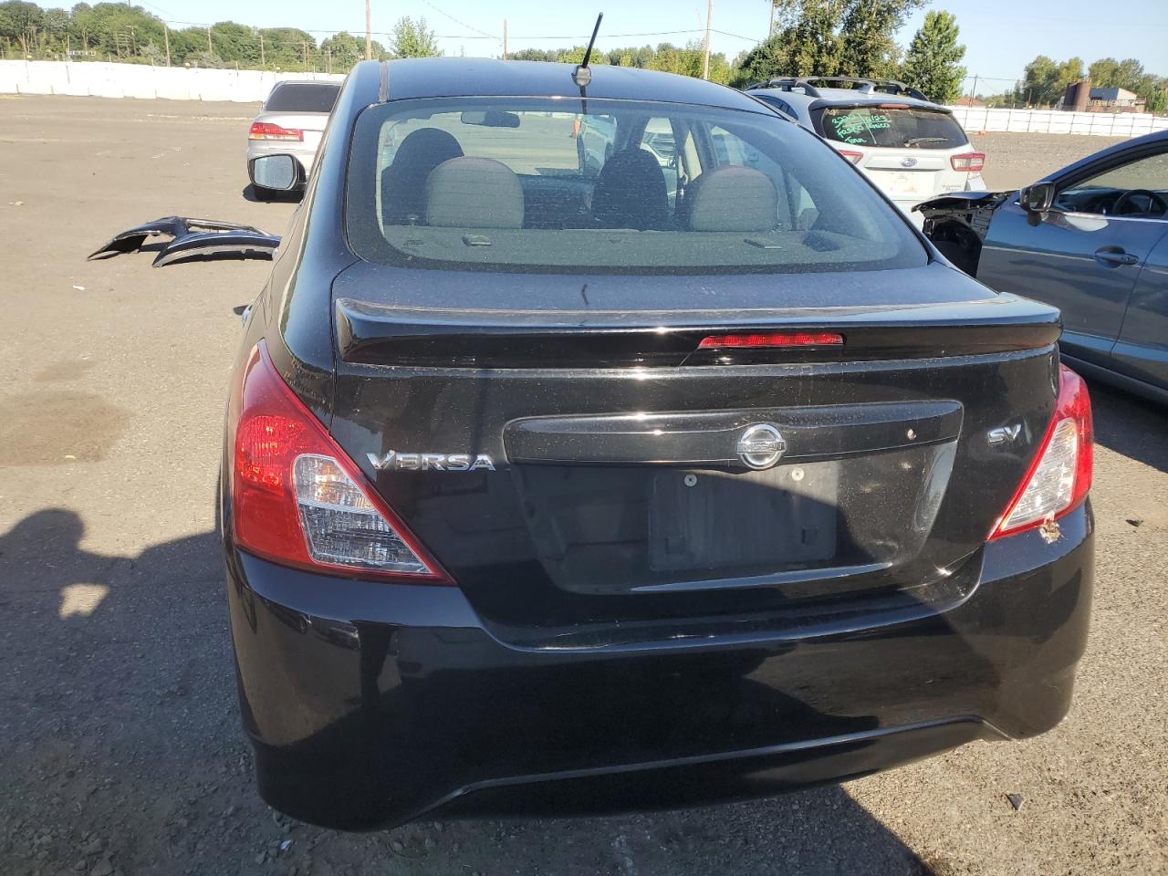 2018 Nissan Versa S VIN: 3N1CN7AP6JL845879 Lot: 65040385