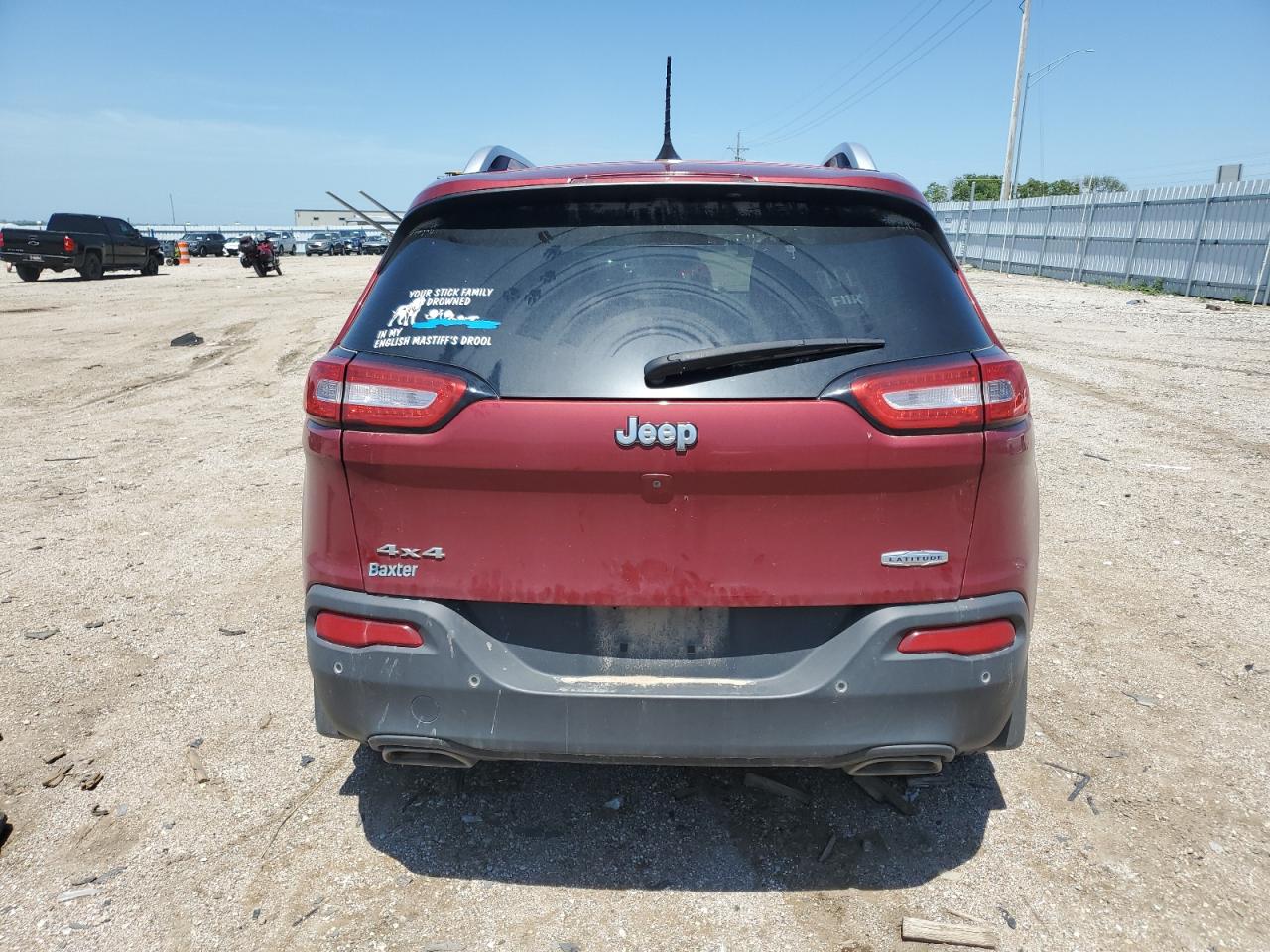 2016 Jeep Cherokee Latitude VIN: 1C4PJMCS0GW251673 Lot: 64549385