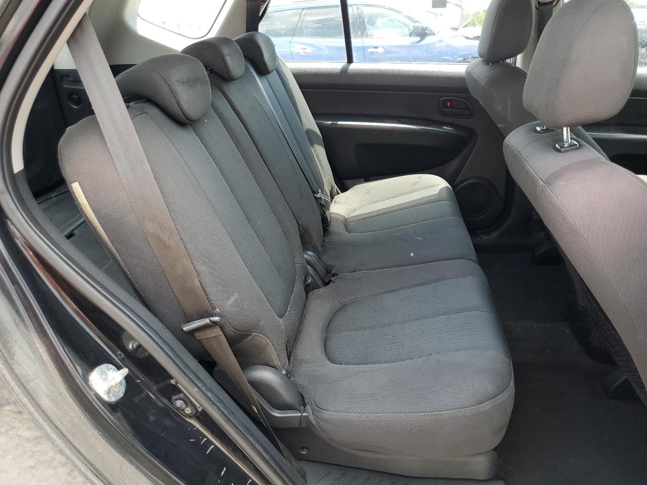2009 Kia Rondo Base VIN: KNAFG528297267115 Lot: 64378255