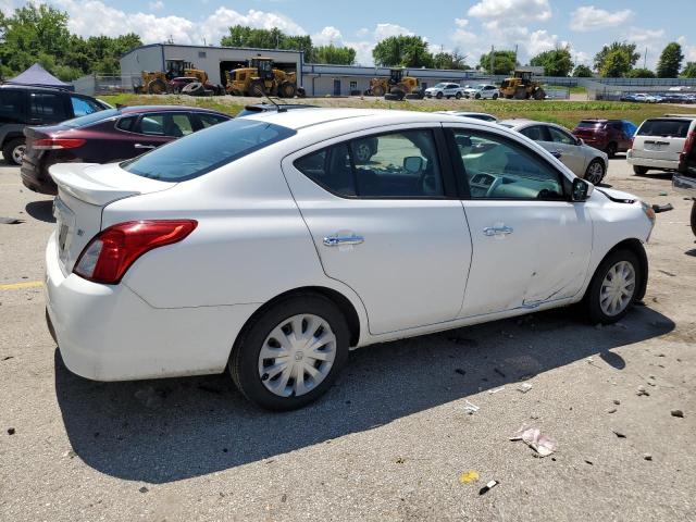  NISSAN VERSA 2019 Biały