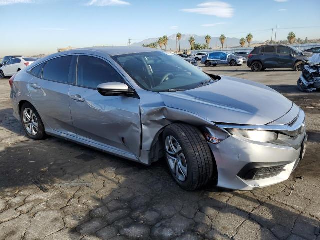 Sedans HONDA CIVIC 2017 Srebrny