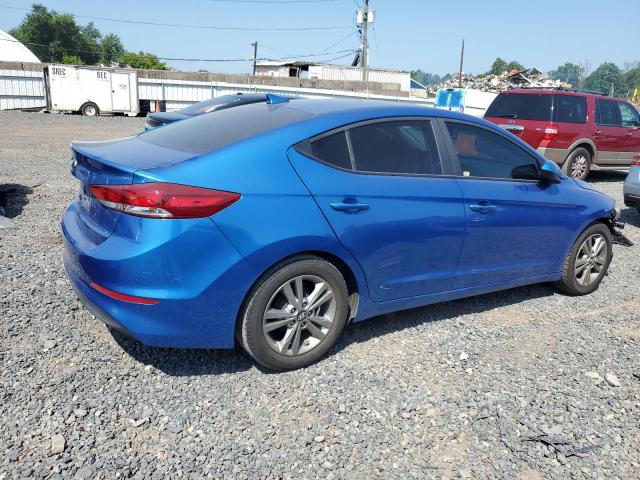  HYUNDAI ELANTRA 2017 Granatowy