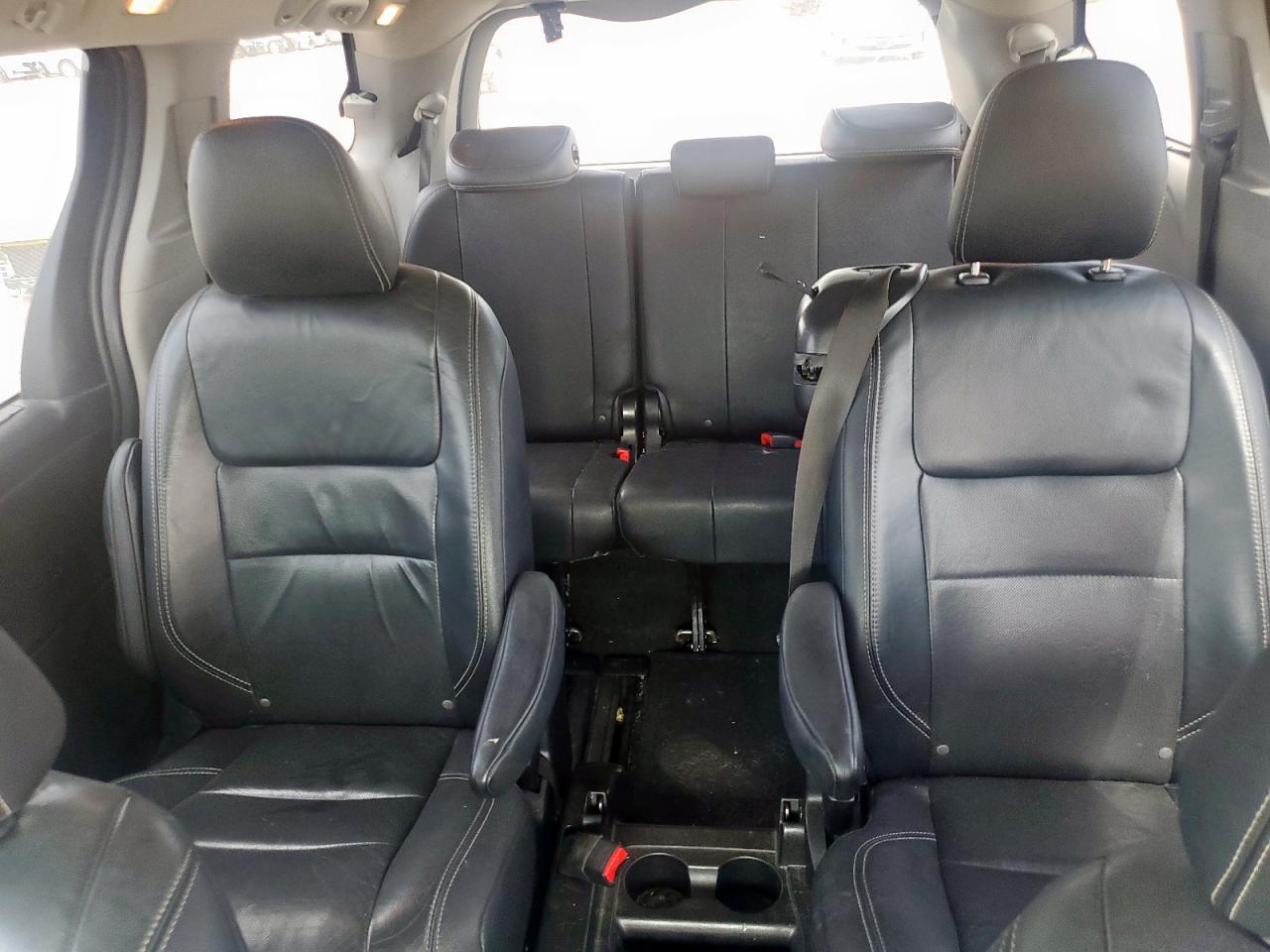 2015 Toyota Sienna Sport VIN: 5TDXK3DC6FS638564 Lot: 63034605