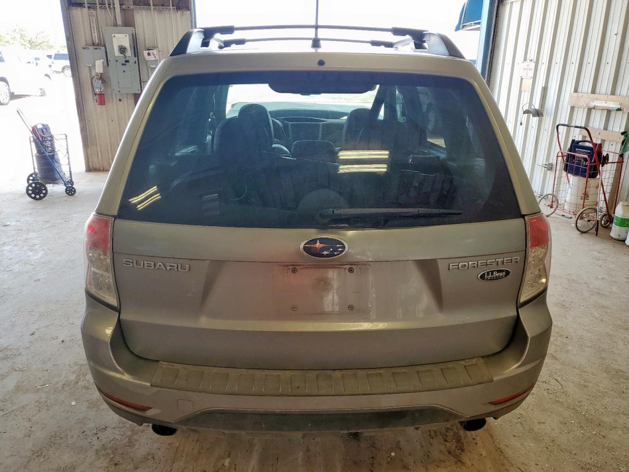2009 Subaru Forester 2.5X Limited VIN: JF2SH64639H701537 Lot: 64713595