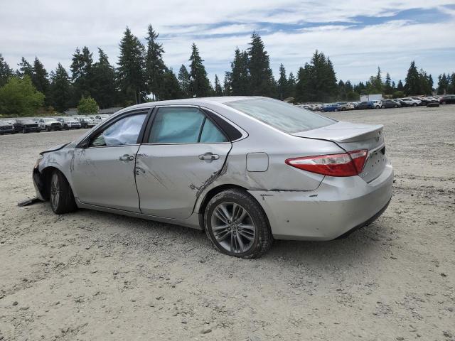 TOYOTA CAMRY 2015 Srebrny